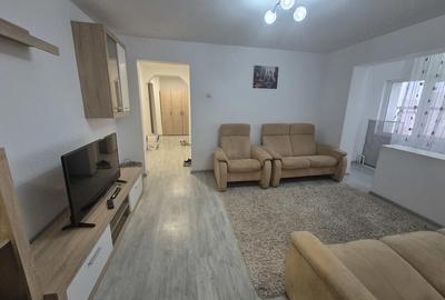 Apartament cu 3 camere semidecomandat în Central - 4