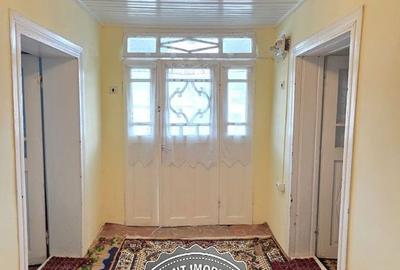 Casă cu 3 camere în Secuia - 3