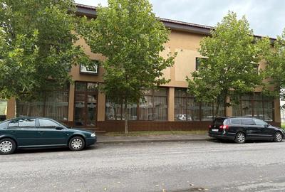 Spațiu comercial, de 280 mp, în Central - 1