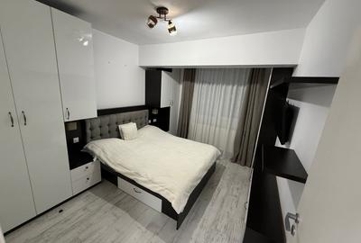 Apartament cu 3 camere decomandat în Roșu - 2