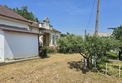 Casă cu 5 camere cu Teren 900 Mp în Jariștea - 3