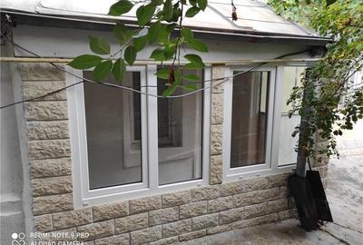 Casă cu 4 camere în Central - 3