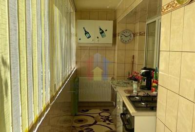 Apartament cu 3 camere decomandat în Central - 7