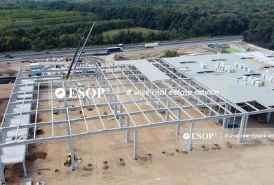 Spațiu comercial, de 2,000 mp, în Central - 2