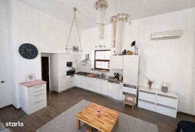 Apartament cu 3 camere în Ultracentral