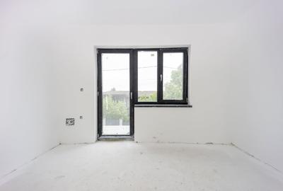 Duplex cu 4 camere cu Canalizare în Lunca Cetățuii - 11