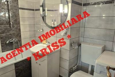 Apartament cu 3 camere decomandat în Central - 9