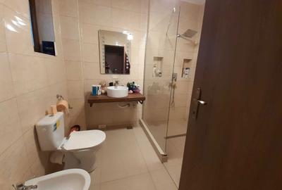 Casă cu 4 camere cu Teren 400 Mp în Central - 7