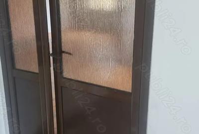 Inchiriez spatiu - 2