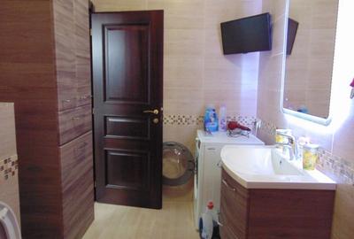 VILA TOP cu 5 camere si 3 bai super calitate mobilata utilata CONFORT LUX - 53
