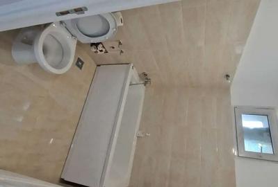 De vanzare apartament 2 camere zona Piata Domenii sect 1 - 5