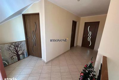 Casă cu 4 camere cu Teren 1875 Mp în Central - 10
