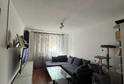 Apartament cu 3 camere semidecomandat în Central - 4