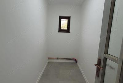 Apartament cu 3 camere decomandat în Circumvalațiunii - 1