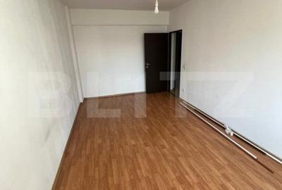 Apartament de vanzare, cu 3 camere, 79 mp, zona Rahovei - 4