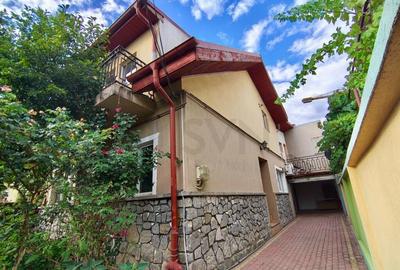 Vila de intre Parcul Tineretului si Parcul Carol Vila de intre Parcul Tineretului si Parcul Carol - 1