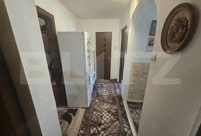 Apartament cu 4 camere semidecomandat în Central - 7