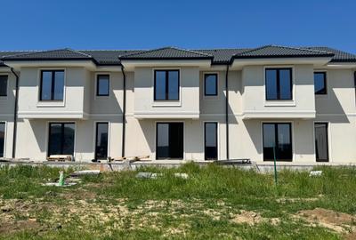 Duplex cu 3 camere cu Canalizare în Giroc - 27