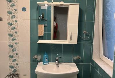 Inchiriere 3 camere semiutilat Bd. Carol - 1