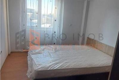 Apartament cu 3 camere decomandat, mobilat în 1 Decembrie - 2