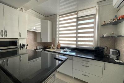 Apartament cu 2 camere decomandat în Crângași