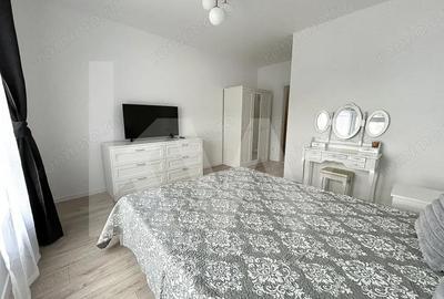 Apartament cu 3 camere semidecomandat în Central - 11