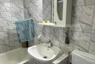 Apartament 2 camere, 57 mp, zona Reghin - 13