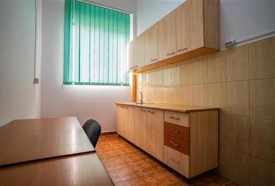 Birou, de 40 mp, în Centrul Civic - 7