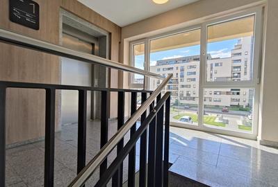 Mall Coresi - apartament 2 camere decomandat - boxa - loc de parcare propriu - 1