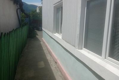 Casă cu 4 camere în Gara Veche - 7