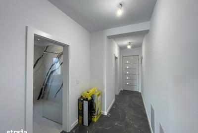 Casă cu 4 camere cu Teren 325 Mp în Sânandrei