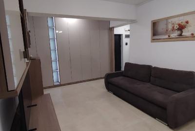 Apartament cu 2 camere decomandat în Apărătorii Patriei - 7