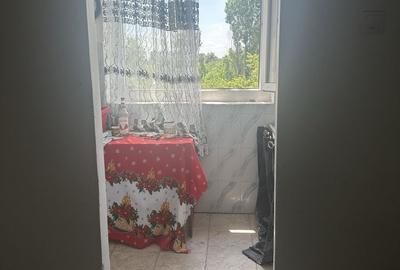 Garsonieră decomandată în Pieptănari - 3