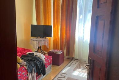 Apartament cu 3 camere în Ostra - 8