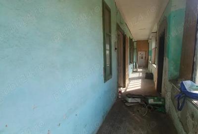 Casă cu 5 camere cu Teren 2259 Mp în Zădăreni - 2