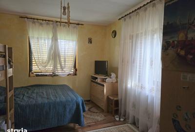 Casă cu 7 camere cu Teren 3800 Mp în Central - 5