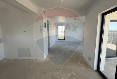 VANZARE Vila cu 4 camere in Pantelimon - 18