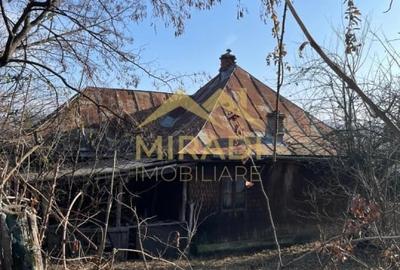 Casă cu 5 camere cu Teren 1990 Mp în Adunați - 13