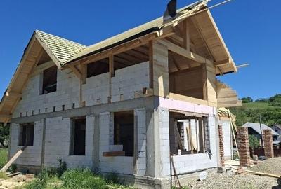 Casă cu 4 camere în Măgoaja - 2