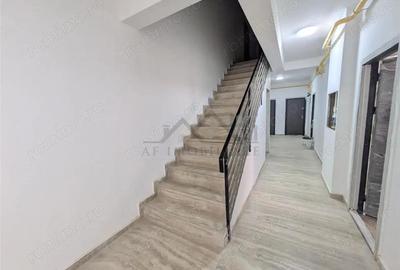 ULTIMUL, ap o camera si terasa 20 mp - 5