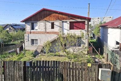 Casă cu 3 camere în Galata - 1