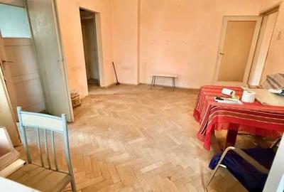 Apartament cu 3 camere decomandat în Lujerului - 2