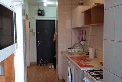 Garsonieră decomandată în Drumul Taberei - 2