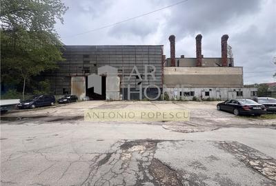 Spațiu industrial, de 3,824 mp, în B-dul București - 1