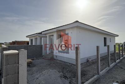 Duplex cu 3 camere cu Canalizare în Moșnița Nouă - 3
