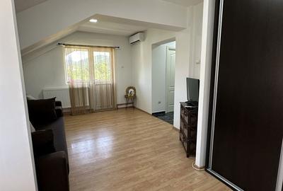 Garsonieră decomandată în Central - 6