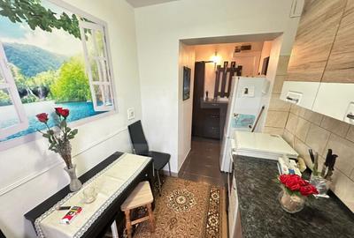 Apartament 2 camere, semidecomandat, 40 mp, zona Micro m - 5