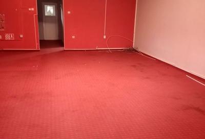 Spațiu comercial, de 100 mp, în Micro 14 - 1