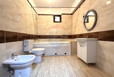 Apartament cu 4 camere si gradina proprie de vanzare/ str.  Amurgului - 5