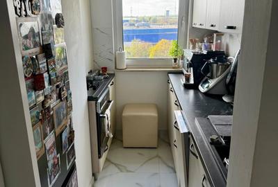 Apartament cu 4 camere decomandat în Palazu Mare - 8
